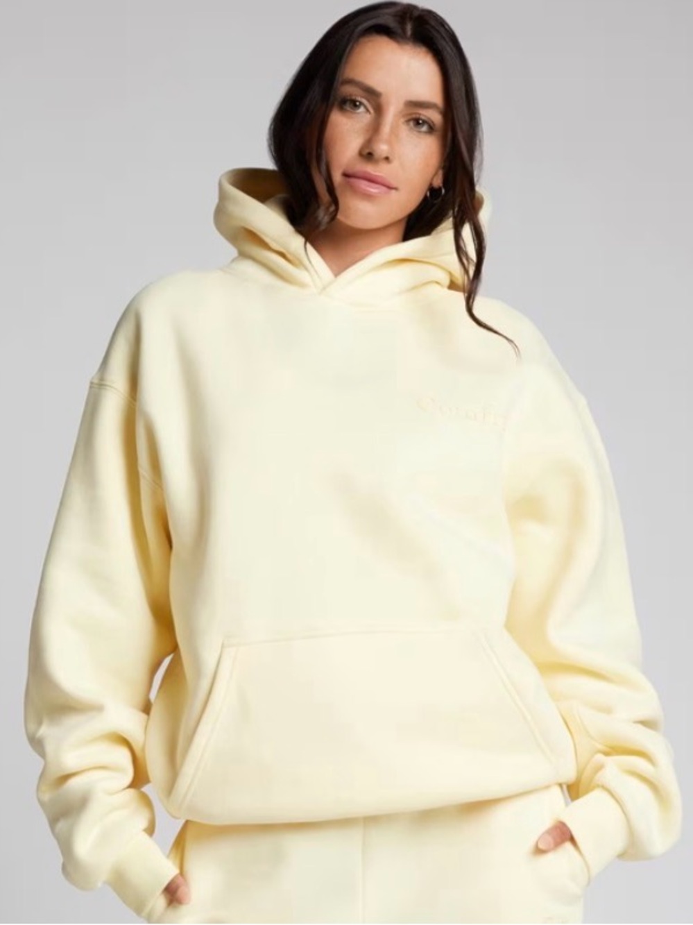 Relaxed Cream Pullover Hoodie with Kangaroo Pocket
